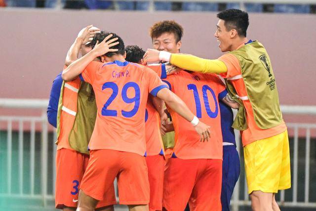 基尼奥内斯助攻希门尼斯破门 墨西哥31分钟2-0领先厄瓜多尔
