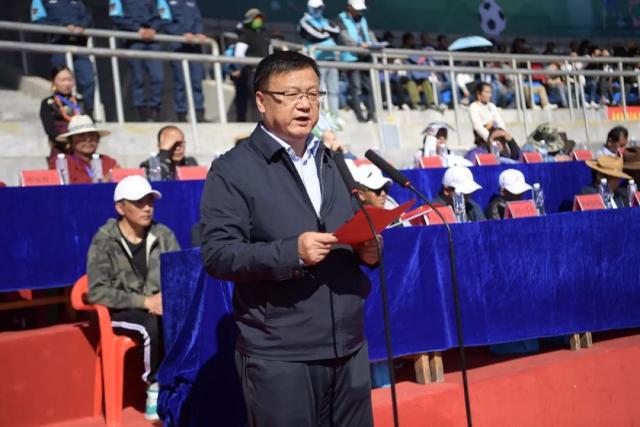 莫耶斯盯上沃克，埃弗顿寻求补强右后卫